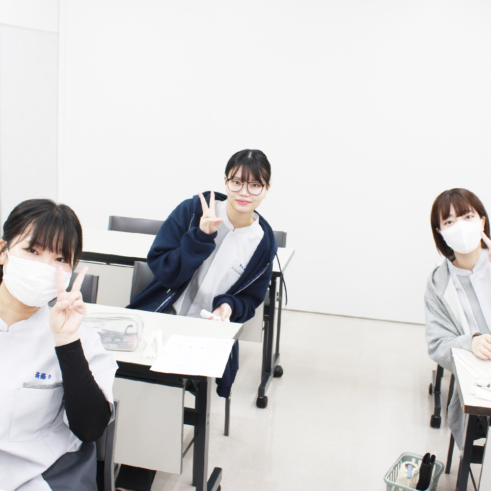 １年生、トリミング準備①